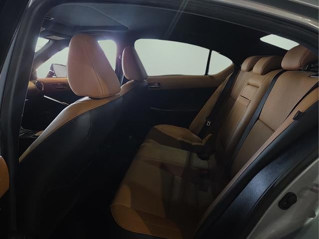 2023 Lexus IS 300