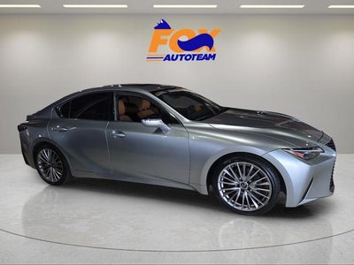 2023 Lexus IS 300