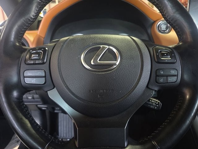 2023 Lexus IS 300