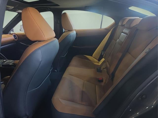 2023 Lexus IS 300