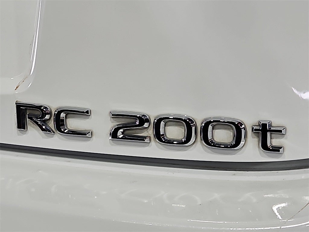2017 Lexus RC 200t