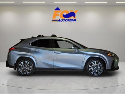 2023 Lexus UX 250h F SPORT Handling