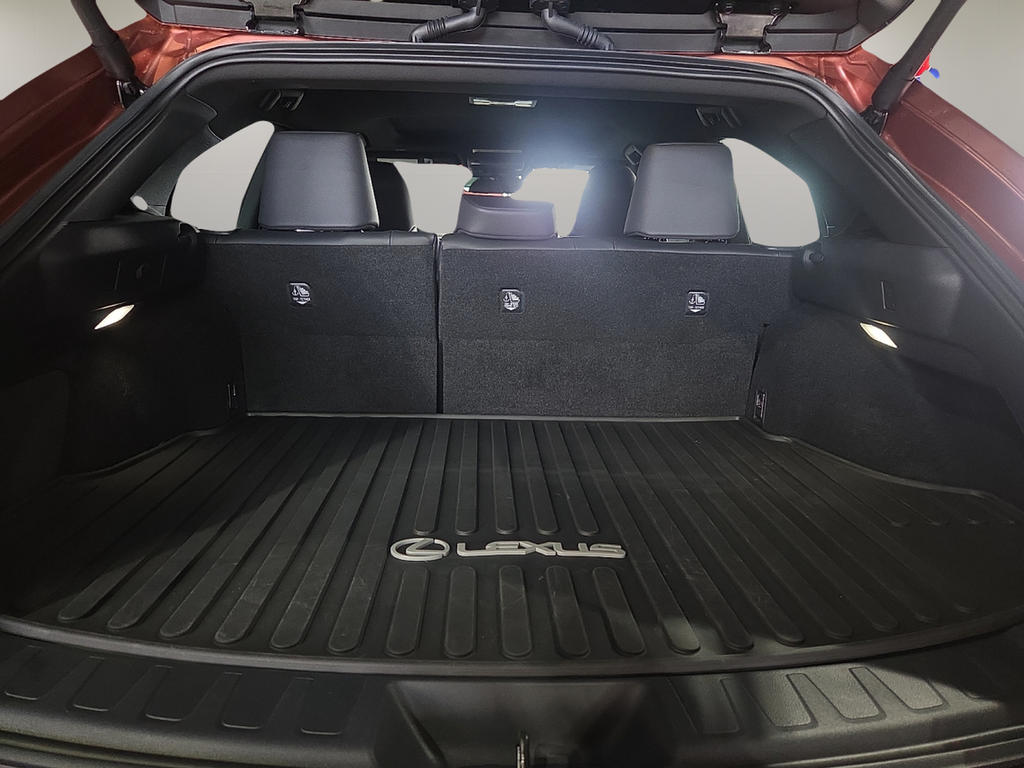 2026 Lexus UX 300h