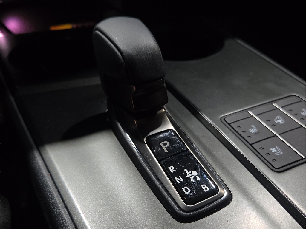 2026 Lexus UX 300h