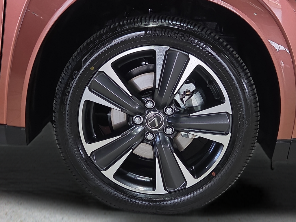 2026 Lexus UX 300h