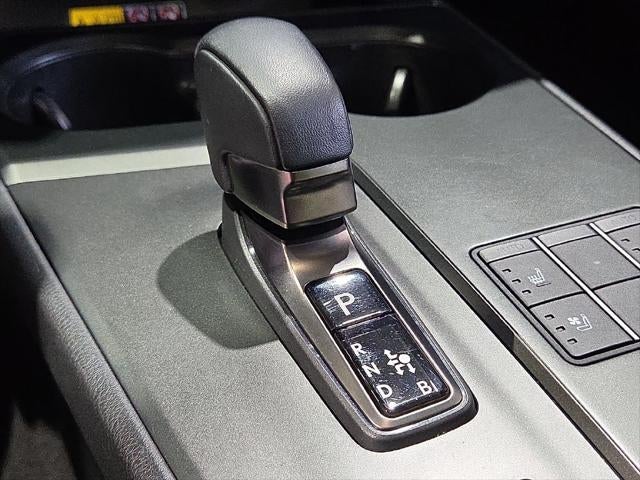 2025 Lexus UX 300h F SPORT Design