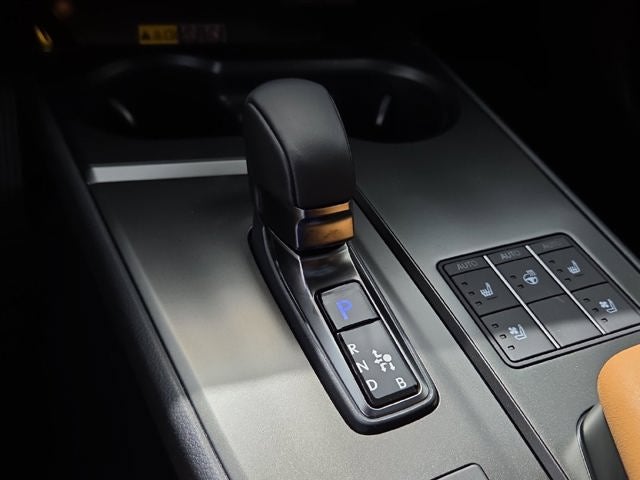 2026 Lexus UX 300h PREMIUM