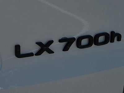 2026 Lexus LX 700h LUXURY