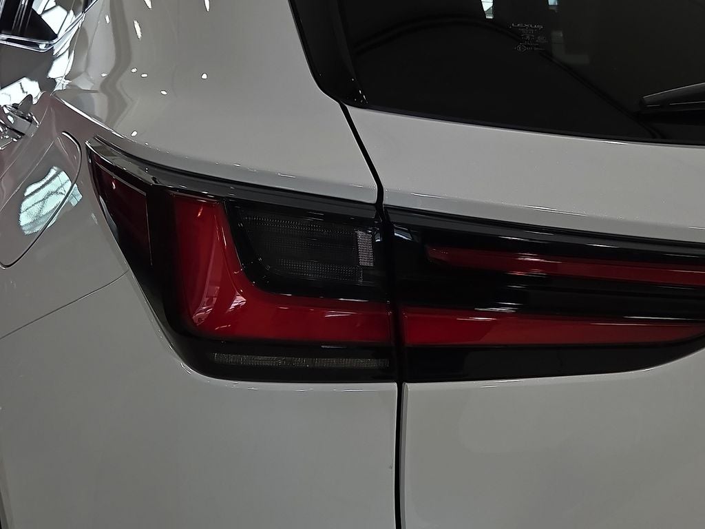 2026 Lexus NX 450h+ Premium