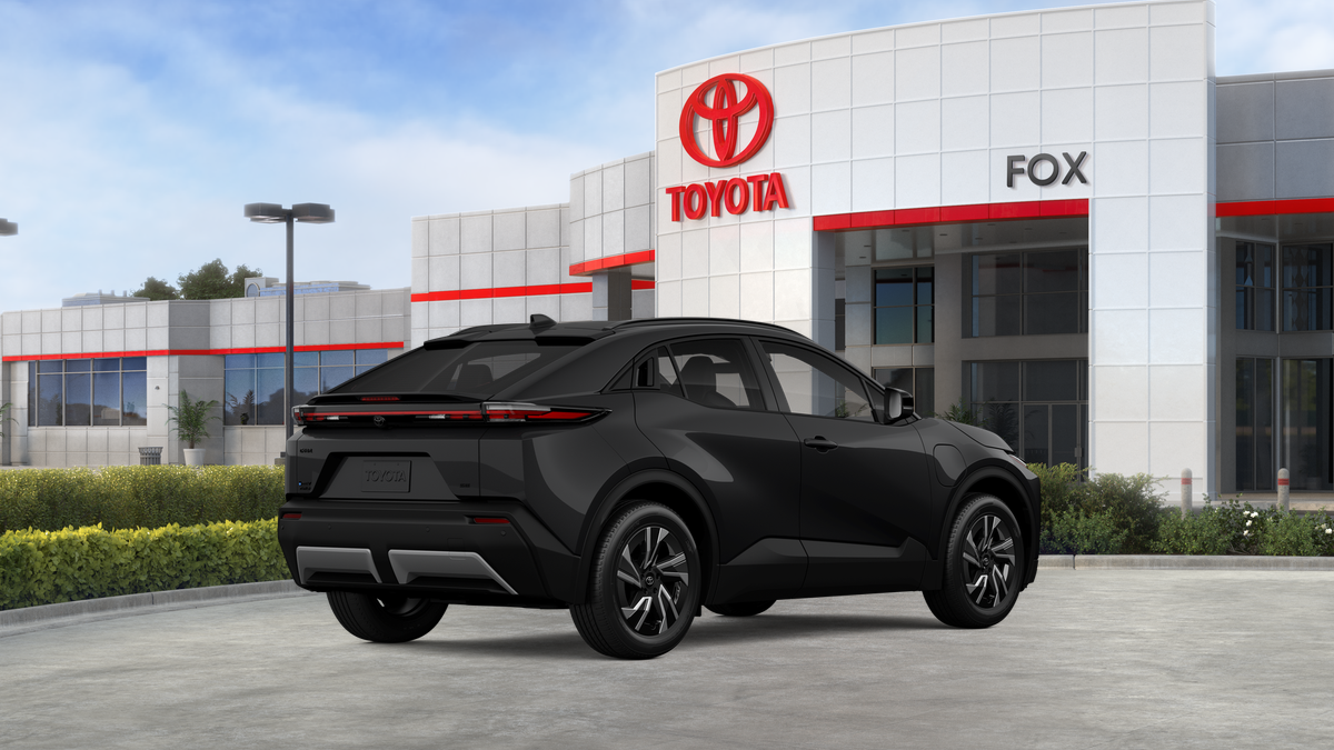 2027 Toyota C-HR SE