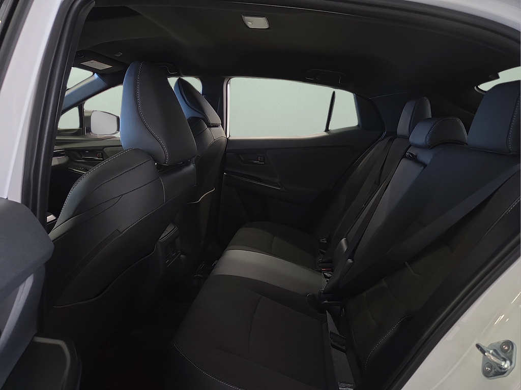 2026 Toyota C-HR SE
