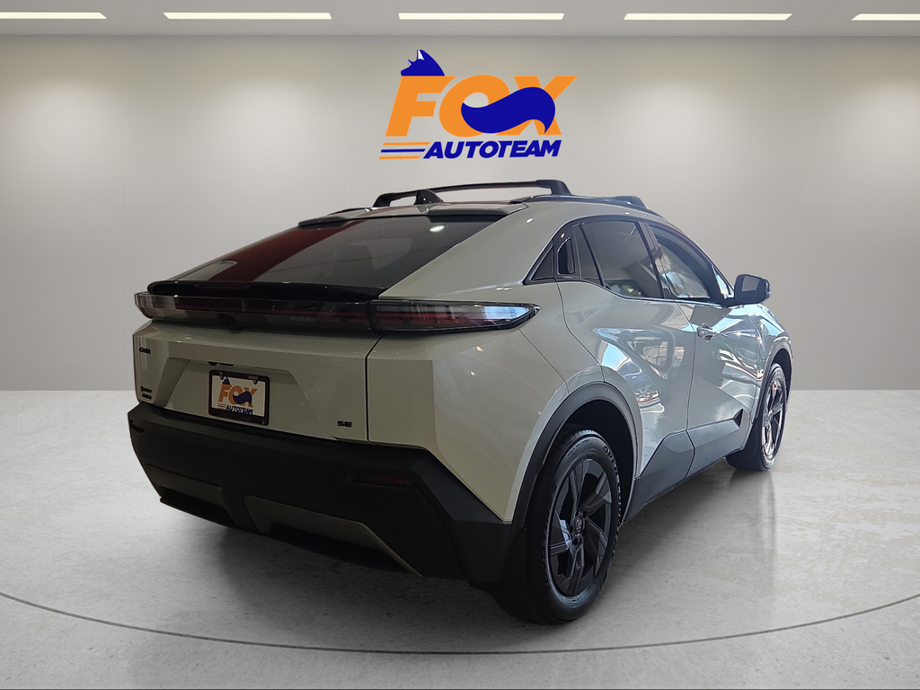 2026 Toyota C-HR SE
