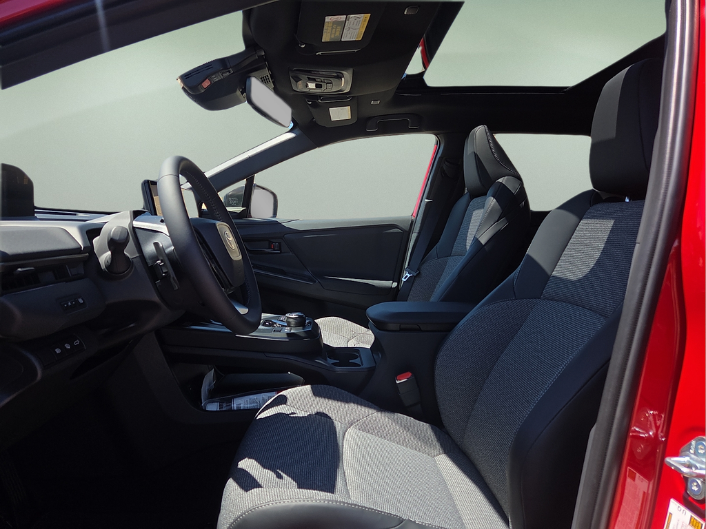 2026 Toyota bZ XLE Plus