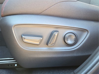 2025 Toyota RAV4 Plug-In Hybrid SE