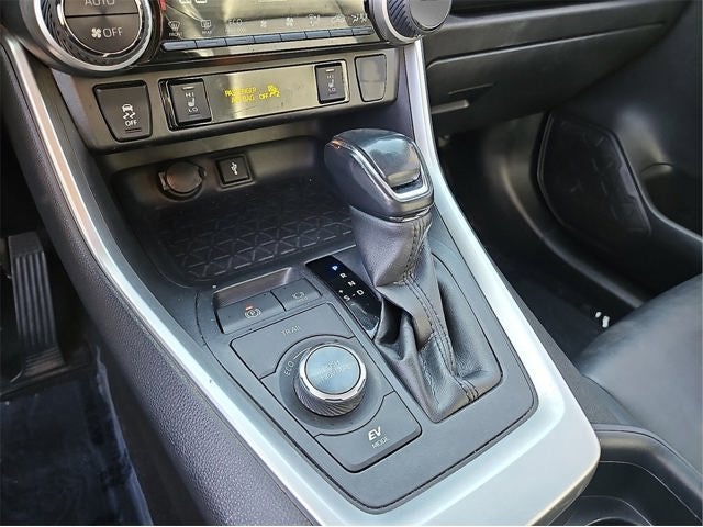 2020 Toyota RAV4 Hybrid XSE