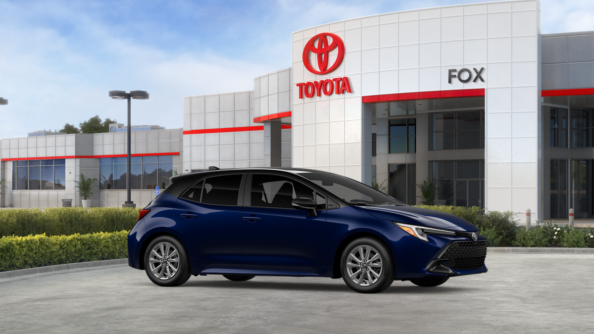 2027 Toyota Corolla Hatchback SE