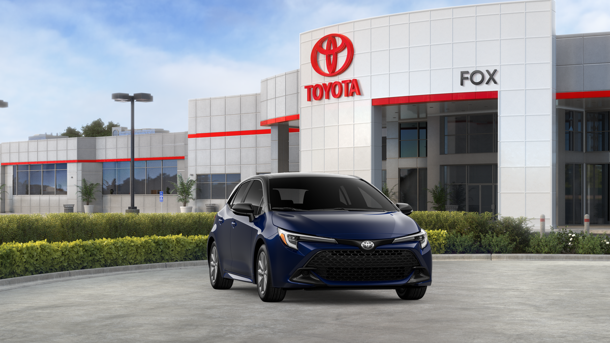 2027 Toyota Corolla Hatchback SE