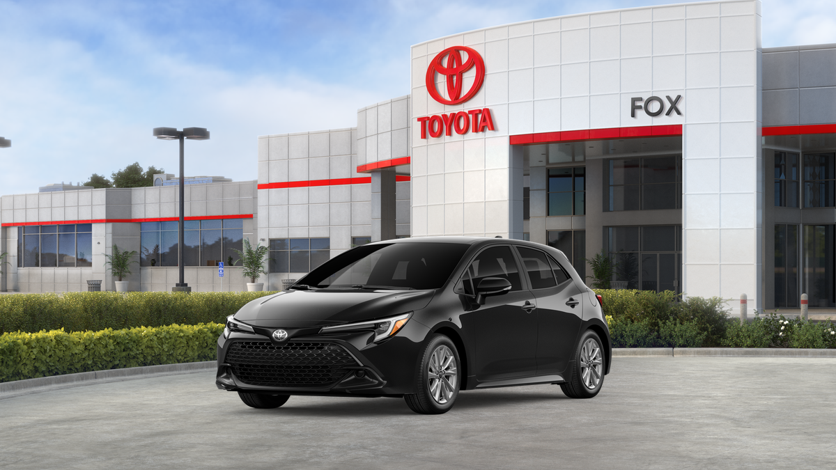2027 Toyota Corolla Hatchback SE