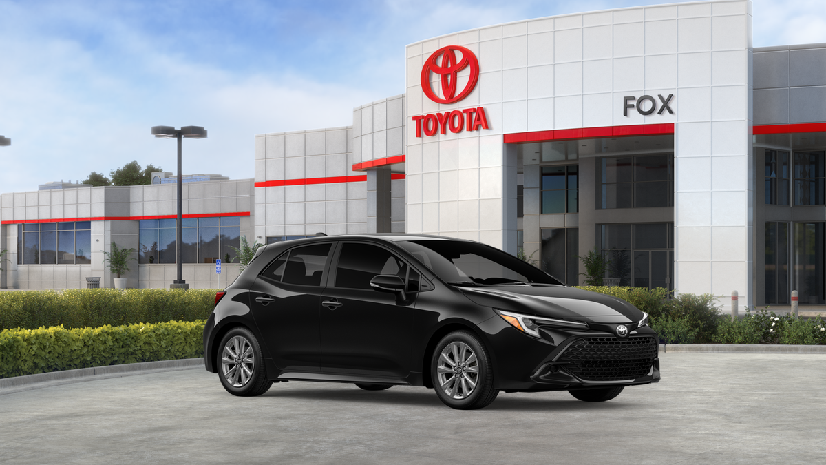 2027 Toyota Corolla Hatchback SE