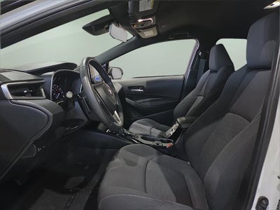 2025 Toyota Corolla Hatchback SE