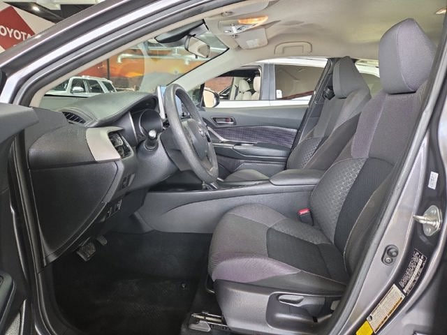 2021 Toyota C-HR LE