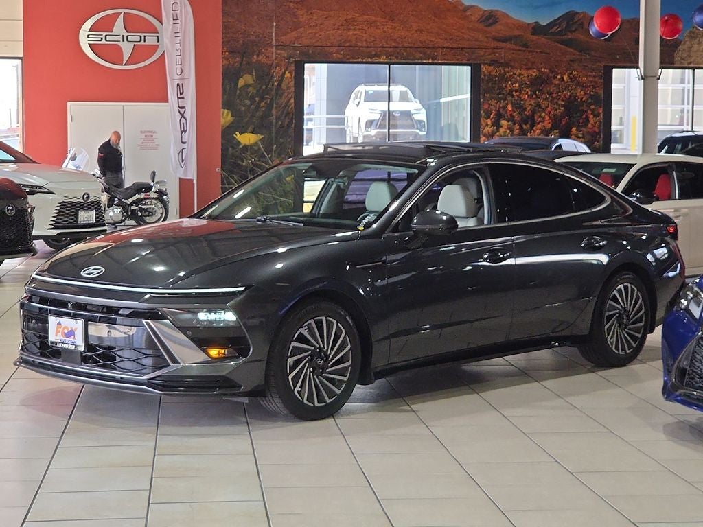 2024 Hyundai Sonata Hybrid Limited
