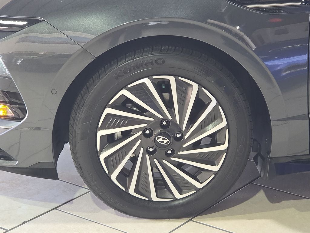 2024 Hyundai Sonata Hybrid Limited