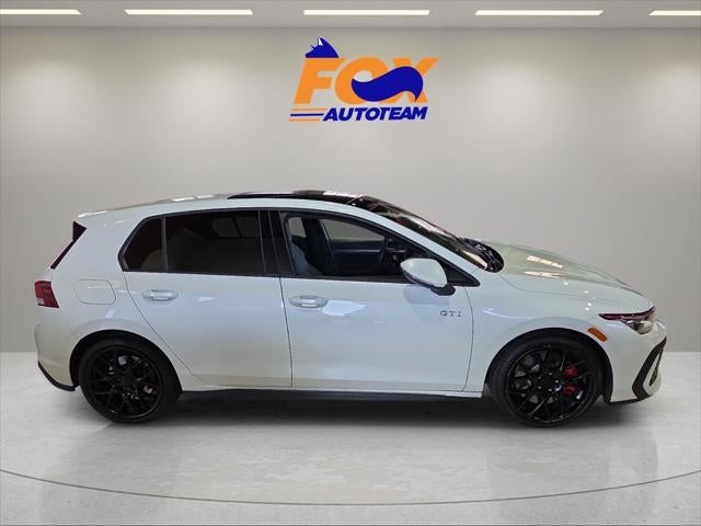 2025 Volkswagen Golf GTI 2.0T SE