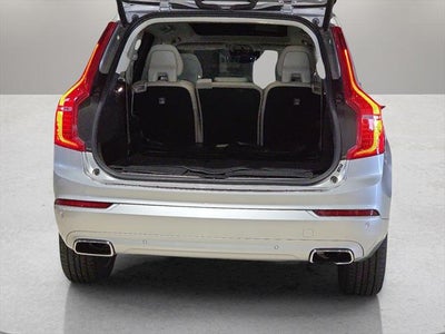 2021 Volvo XC90 T5 Momentum