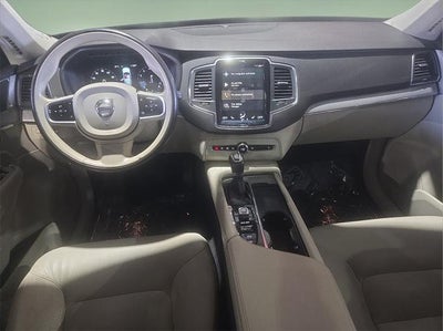 2021 Volvo XC90 T5 Momentum